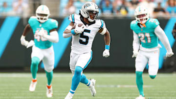 Miami Dolphins v Carolina Panthers - NFL 2025