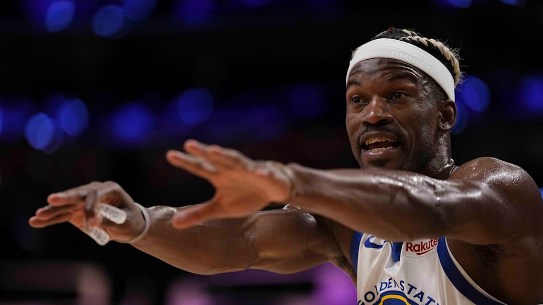 Golden State Warriors v Los Angeles Lakers Golden State Warriors v Los Angeles Lakers