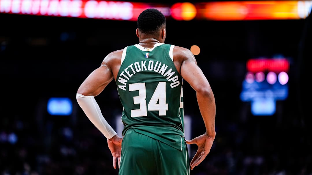 Milwaukee Bucks v Toronto Raptors
