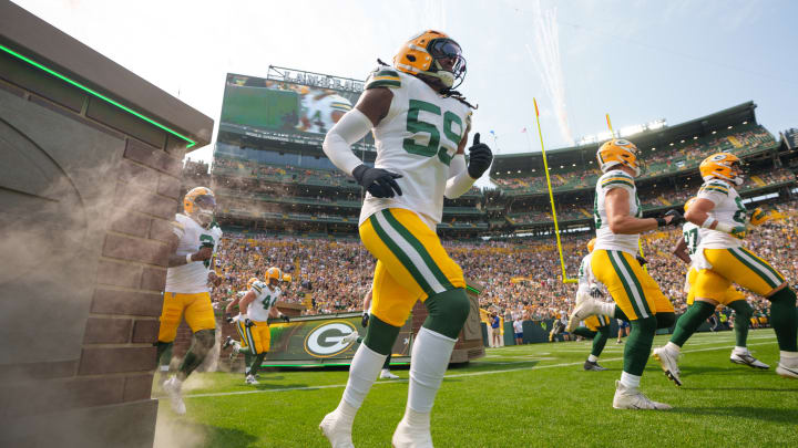 Ty'Ron Hopper takes the field for the first time as an NFL player.