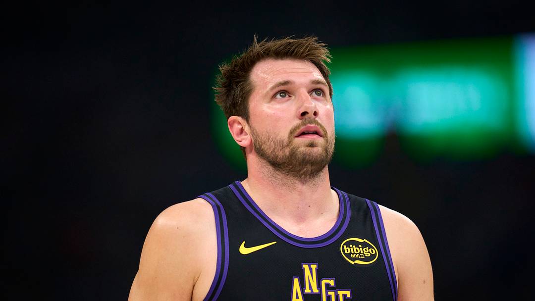 Los Angeles Lakers v Oklahoma City Thunder