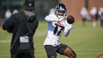 Jul 26, 2023; Flowery Branch, GA, USA; Atlanta Falcons wide receiver Chris Blair (17) makes a catch during the first day of training camp at IBM Performance Field. Mandatory Credit: Dale Zanine-Imagn Images