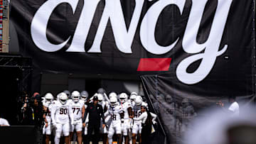 Cincinnati Bearcats head coach Scott Satterfield stands with his team before taking the field before the NCAA football game between the Cincinnati Bearcats and Bowling Green Falcons at Nippert Stadium in Cincinnati on Sept. 6, 2025.