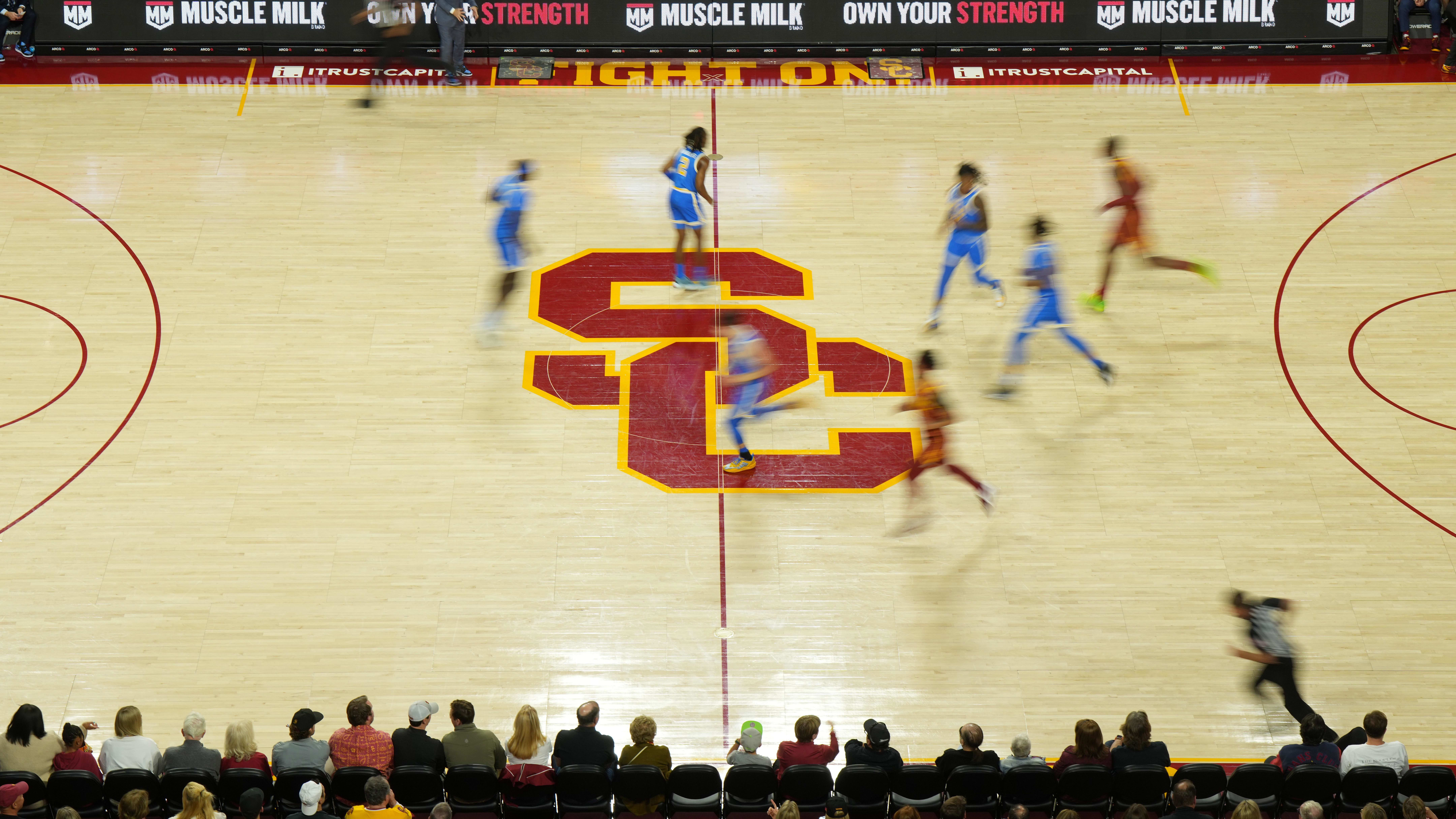 USC Basketball: 10-Year Andy Enfield Assistant Coach Departing Trojans, Too