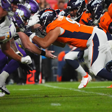 Aug 27, 2022; Denver, Colorado, USA; Denver Broncos defensive end Matt Henningsen (91) during the second half against the Minnesota Vikings at Empower Field at Mile High. Mandatory Credit: Ron Chenoy-Imagn Images