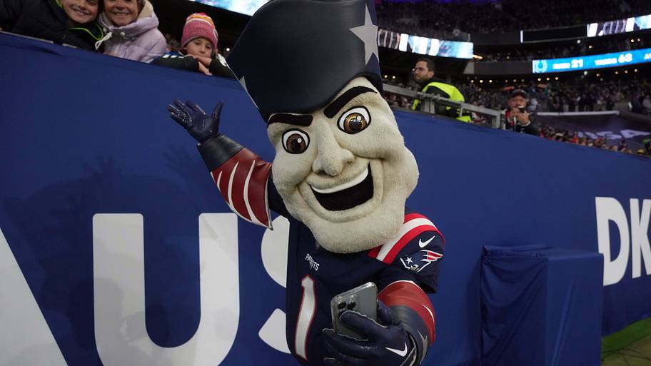 Patriots, NFL. 