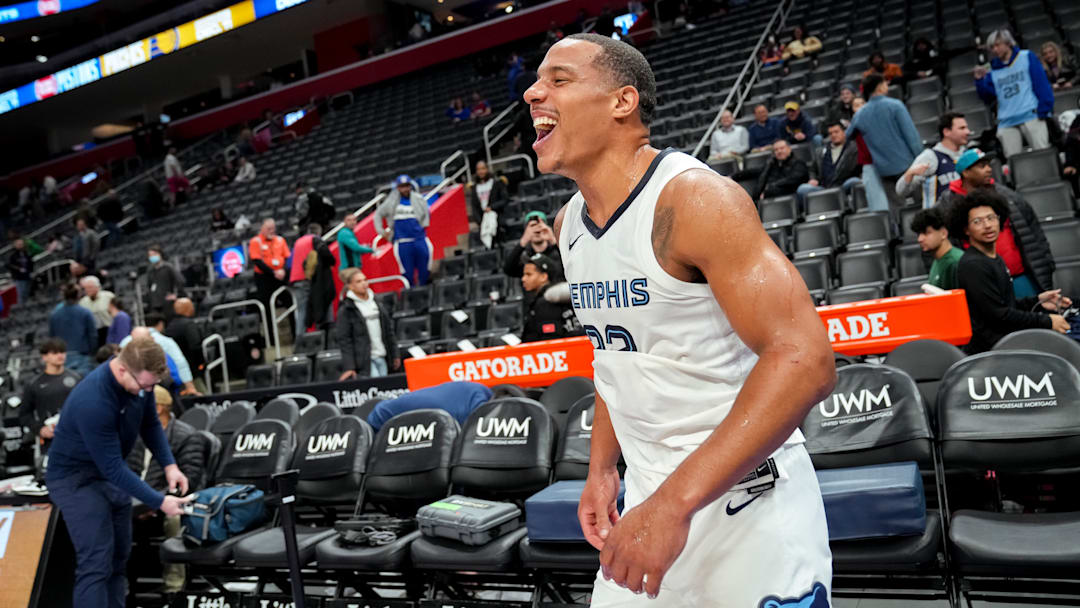 Memphis Grizzlies v Detroit Pistons