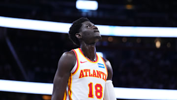 Mouhamed Gueye looks up into the crowd against the Orlando Magic