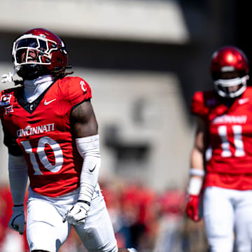 Cincinnati Bearcats defensive back Derrick Canteen (10) reacts to making a stop on 3rd down in the first quarter of the College Football game between the Cincinnati Bearcats and the Pittsburgh Panthers at Nippert Stadium in Cincinnati on Saturday, Sept. 7, 2024.