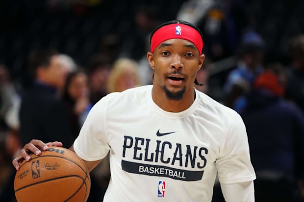 New Orleans Pelicans guard Devonte Graham (4) 