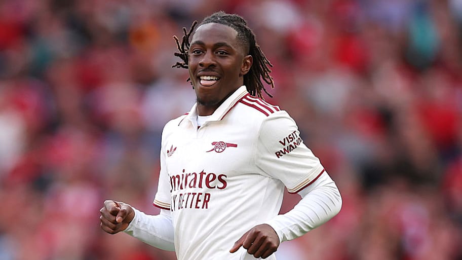 Eberechi Eze in Arsenal kit.