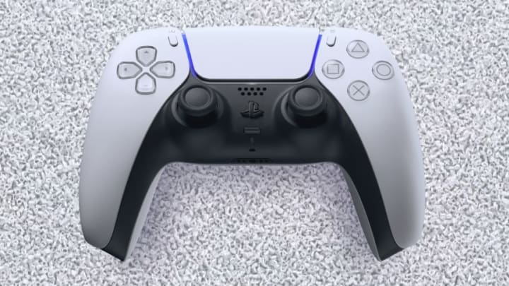 PlayStation 5 Dual Sense Wireless controller white