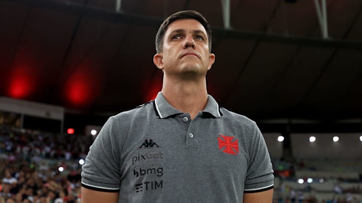Maurício Barbieri, técnico do Vasco em 2023