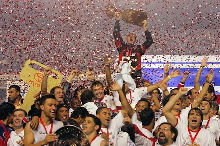 FBL-LIBERTADORES-SAO PAULO-PARANAENSE-FINAL