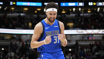 Dallas Mavericks guard Klay Thompson celebrates his team’s win against the Chicago Bulls.