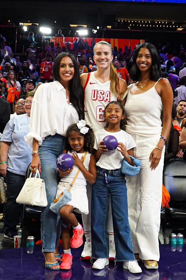 Sabrina Ionescu, Vanessa Bryant, Natalia Bryant