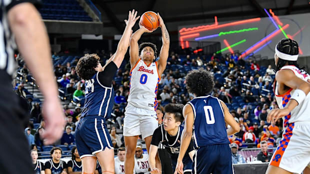 Kaden Powers, of Rainier Beach, was one of 10 seniors selected to be part of Team Washington for 2025 "Northwest Shootout."