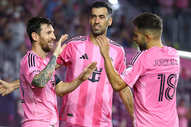 ลิโอเนล เมสซี่, เซร์คิโอ บุสเกตส์, ฮอร์ดี้ อัลบา