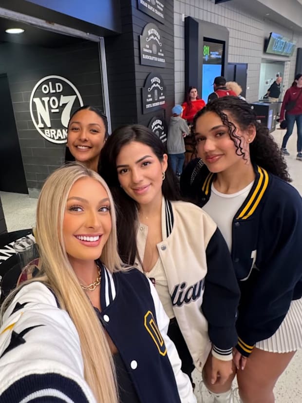 Jade Jones y amigos