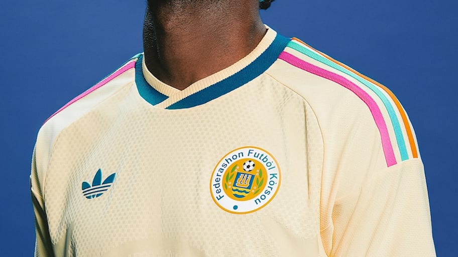 Curacao kit