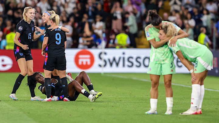 Chloe Kelly, Beth Mead, Esme Morgan, Michelle Agyemang