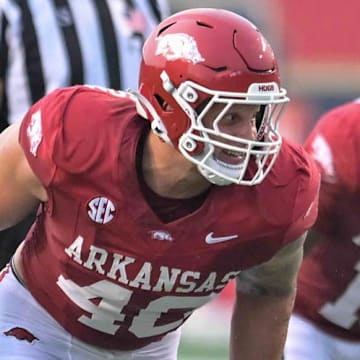 Arkansas Razorbacks defensive lineman Landon Jackson coming off the edge against UAPB in a game at War Memorial Stadium in Little Rock, Ark.