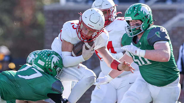 Blair Oaks Falcons DL Carson Luebbering