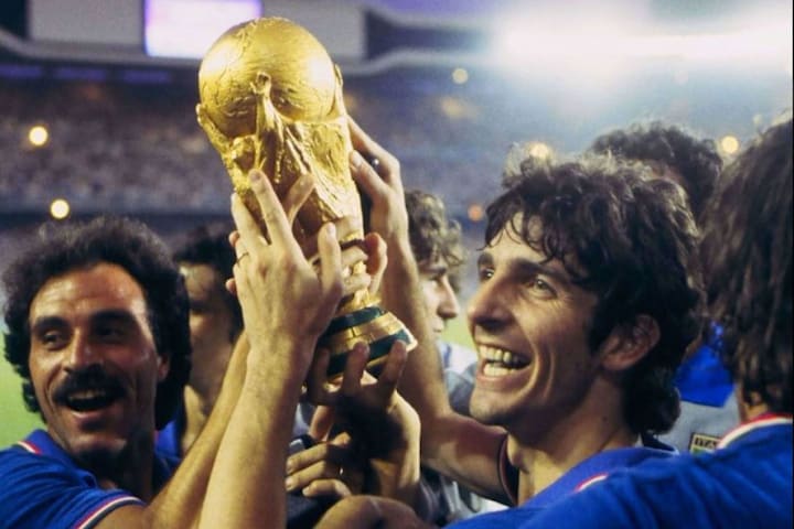 Paolo Rossi, Franco Causio