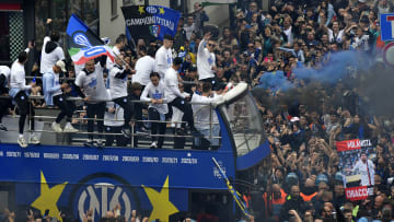 Le bus de l'Inter lors de leur parade pour fêter le nouveau titre en Serie A