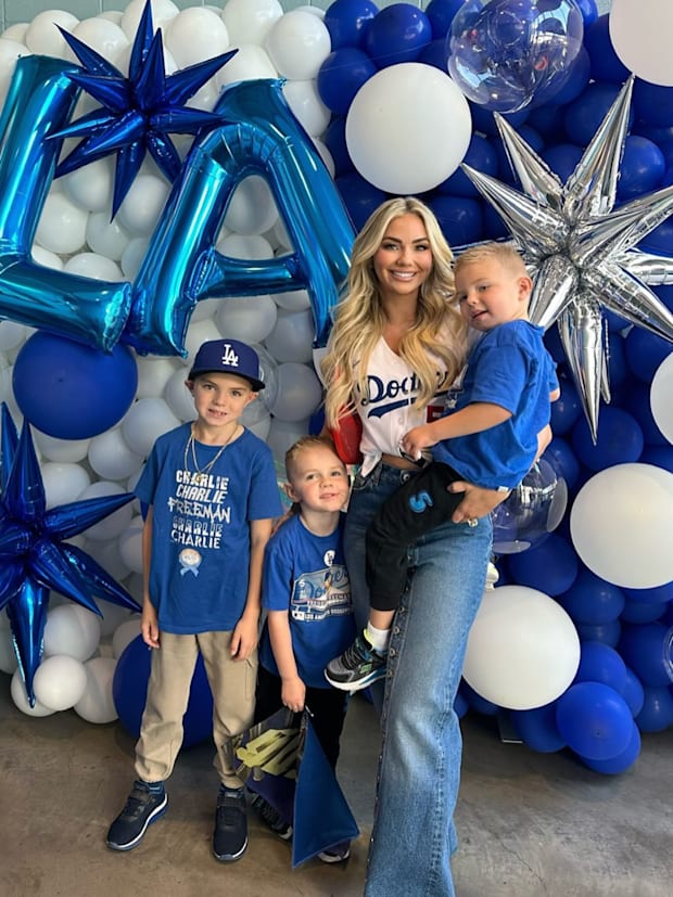 Chelsea Freeman’s midriff Dodgers fit wows before hubby Freddie’s Game