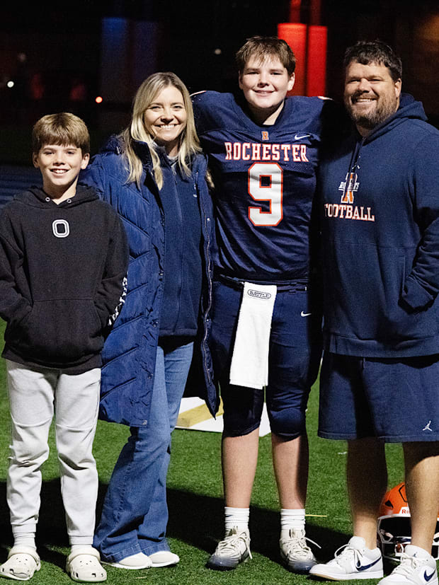 Derek Leonard - Lindsey Leonard - Austin Leonard - Blake Leonard - Rochester football