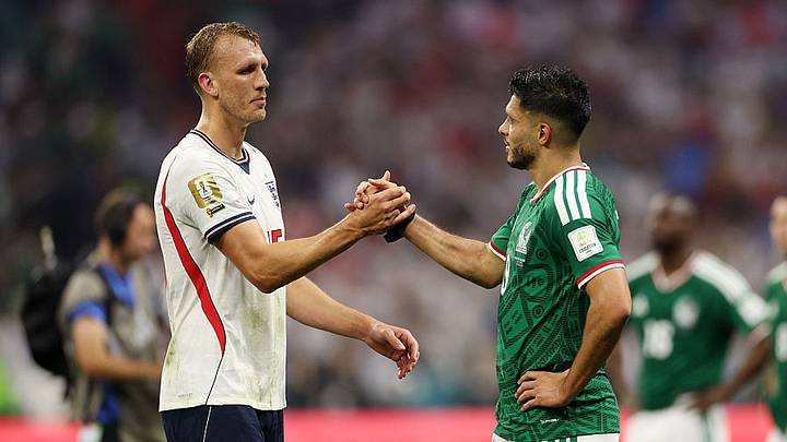 Dan Burn se rinde ante el Azteca: "Es el mejor estadio en el que he jugado". Dan Burn se rinde ante el Azteca: "Es el mejor estadio en el que he jugado".