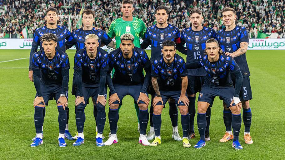 Uruguay starting lineup