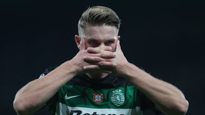 TOPSHOT-FBL-EUR-C1-SPORTING LISBON-LILLE