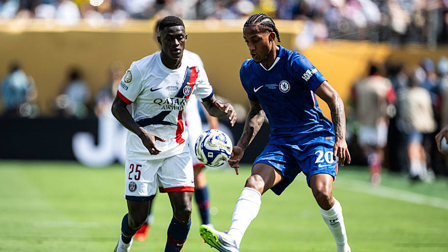 João Pedro, Nuno Mendes. 