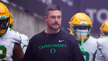 Oregon Ducks coach Dan Lanning before the win over the Washington Huskies