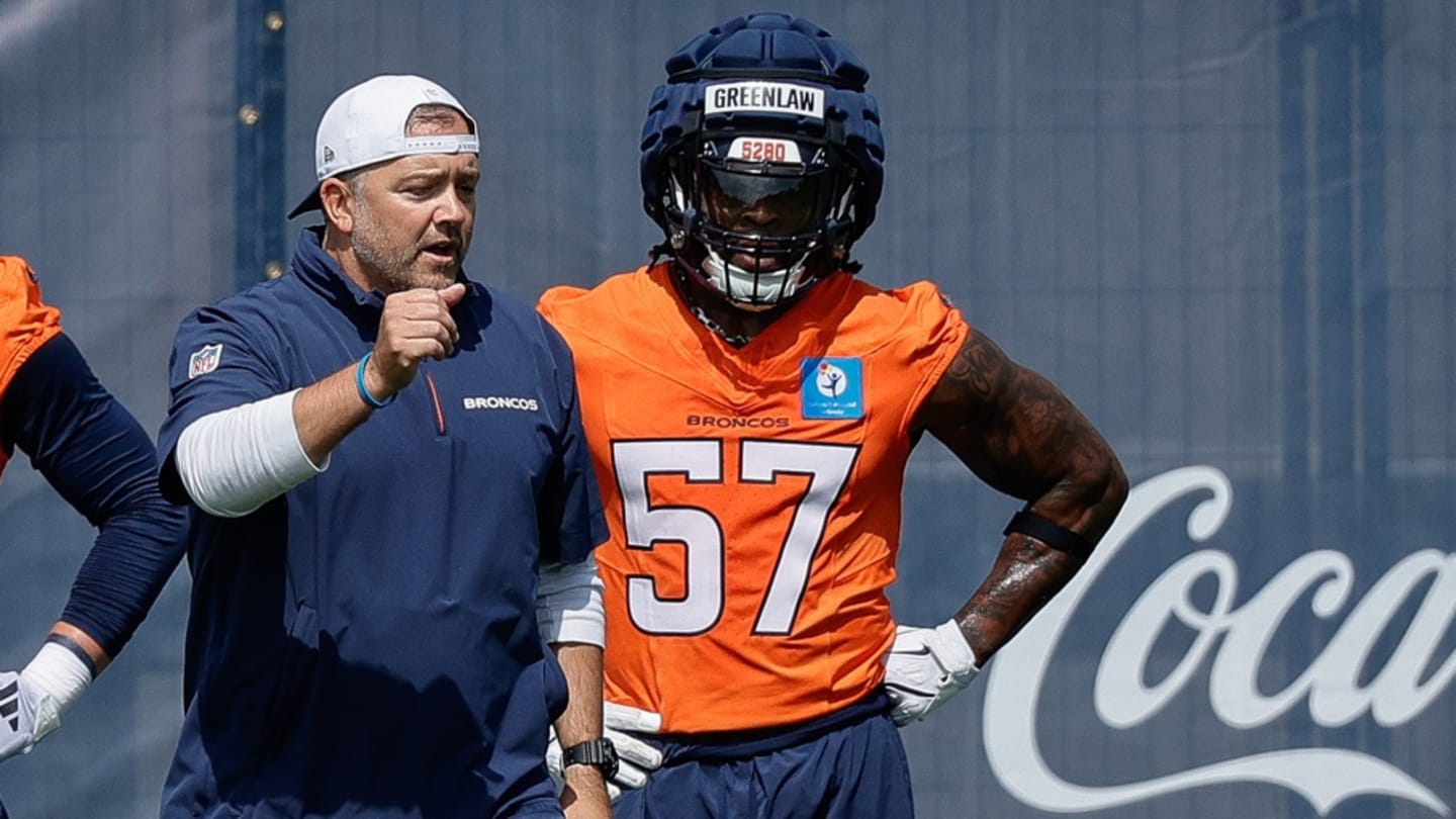 Broncos Placing LB Dre Greenlaw on Injured Reserve
