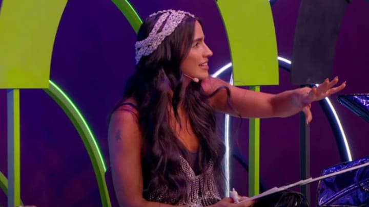 Bárbara De Regil Nuevamente Causa Polémica 4230