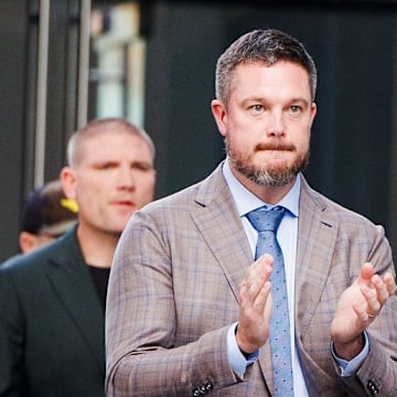 Oregon Ducks coach Dan Lanning before the game against the Minnesota Golden Gophers
