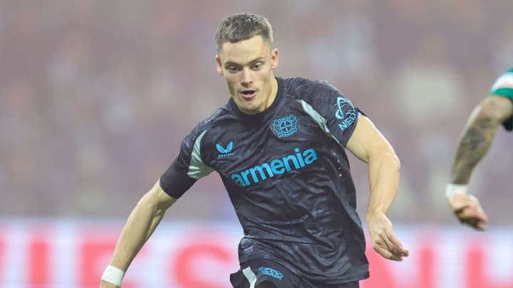SV Werder Bremen v Bayer 04 Leverkusen - Bundesliga