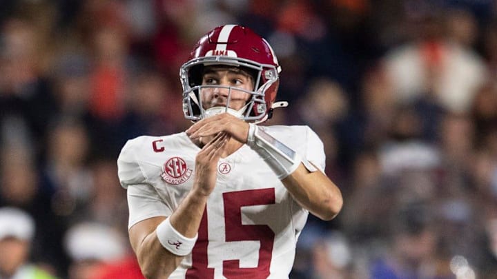 Alabama Crimson Tide quarterback Ty Simpson