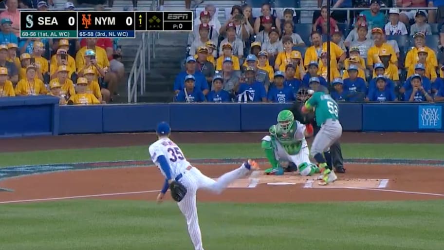 Clay Holmes hit Randy Arozarena on the very first pitch of the Mets-Mariners Little League Classic. | Screenshot via Talkin' Baseball on X