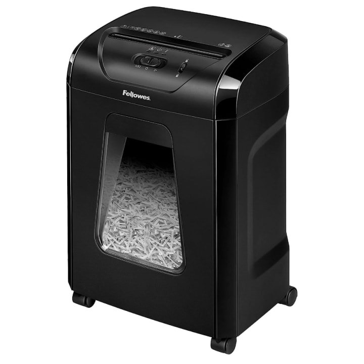 Home office essentials: Fellowes Powershred 12-Sheet Crosscut Paper Shredder with Safety Lock