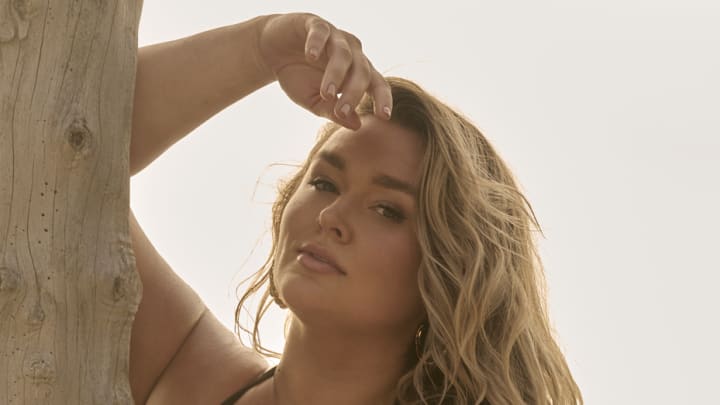 Hunter McGrady was photographed by Yu Tsai in Mexico. 