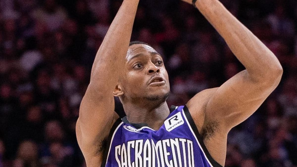 DeAaron Fox to Spurs Zach LaVine to Kings in Blockbuster NBA Trade