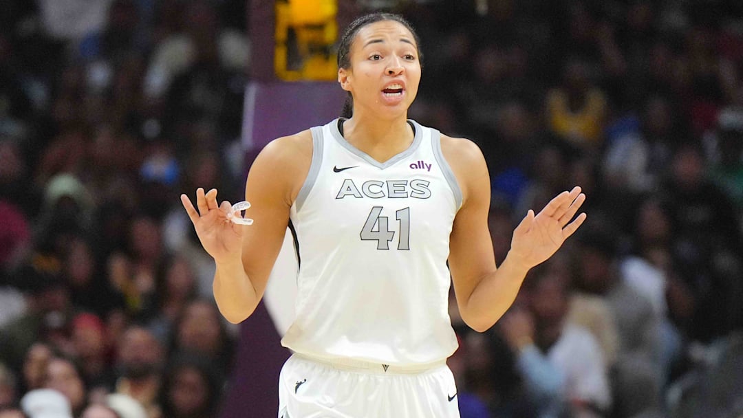 Las Vegas Aces center Kiah Stokes 
