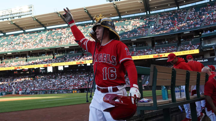 Los Angeles Angels center fielder Mickey Moniak (16)