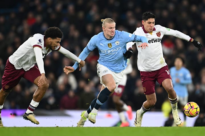 Erling Haaland, Jean-Clair Todibo, Edson Alvarez