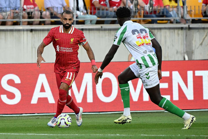 Mohamed Salah, Nobel Mendy