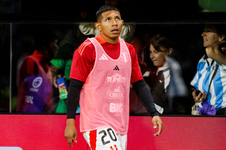 Edison Flores